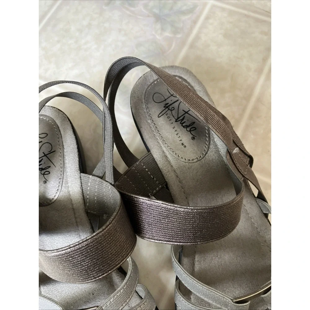 Life Stride True Soft System Wedge Sandals Slingback gray‎ Size 7.5 Pre-Owned